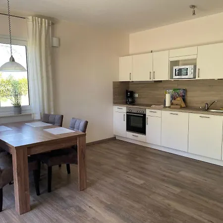 Semesterbostad Störtebeker 13 Gnies